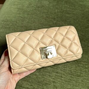 Michael Kors clutch (nude) leather